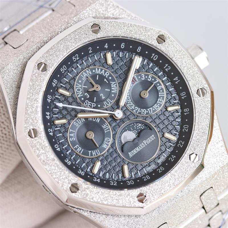 202457162247220 1700